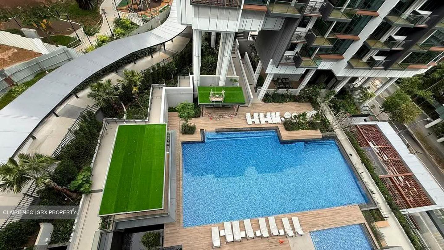 Slim Barracks Rise (D5), Condominium #637779311